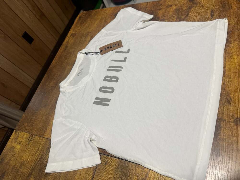 NOBULL Women's TNCL Tee White Size S T-Shirt